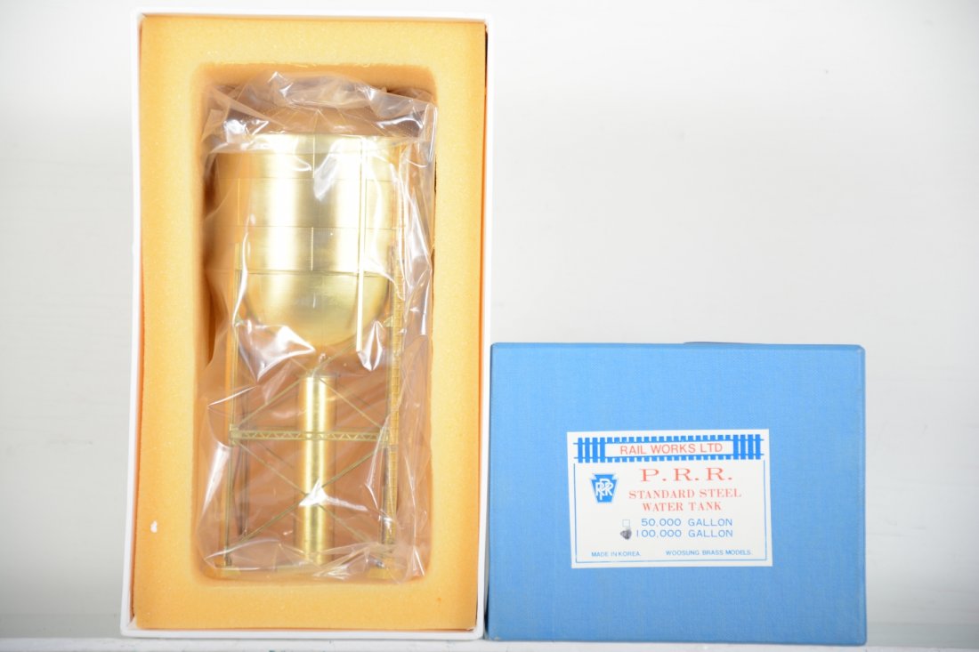 Rail Works/Woosung Brass HO PRR Steel Water Tank: HO Gauge. Like New to Mint, unrun, may have minor dust from display, near perfect paint, may have some tarnishing to finish. Original box, C10