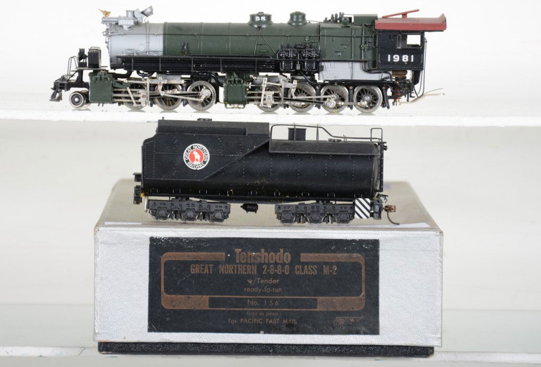 Tenshodo Brass GN M-2 2-6-8-0 Loco #1981: Factory painted. Worn foam insert. HO Gauge. Like New, test or very light signs of operation, may have light dust from display, light signs of handling, may have some tarnishing to finish. Original bo
