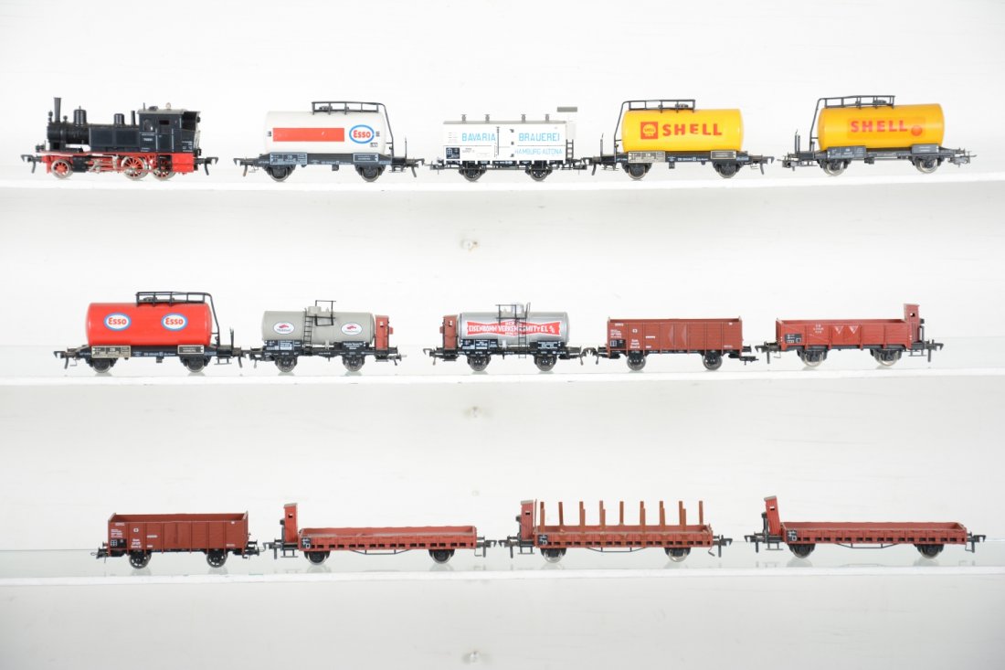 Fleischmann HO Steam Freight Set: Includes a PT 2/3 11cm 3-rail 2-4-0 steam loco with 13 freight cars, note stake flats have several stakes for each, but not all. All show light playwear, otherwise C8