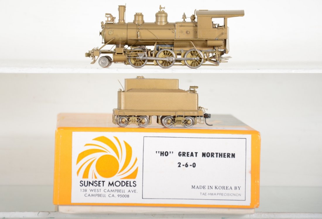 Sunset Brass GN 2-6-0 Loco: HO Gauge. Like New to Mint, unrun, may have minor dust from display, near perfect paint, may have some tarnishing to finish. Original box, C10 Vintage brass trains that haven’t been regularly mainta