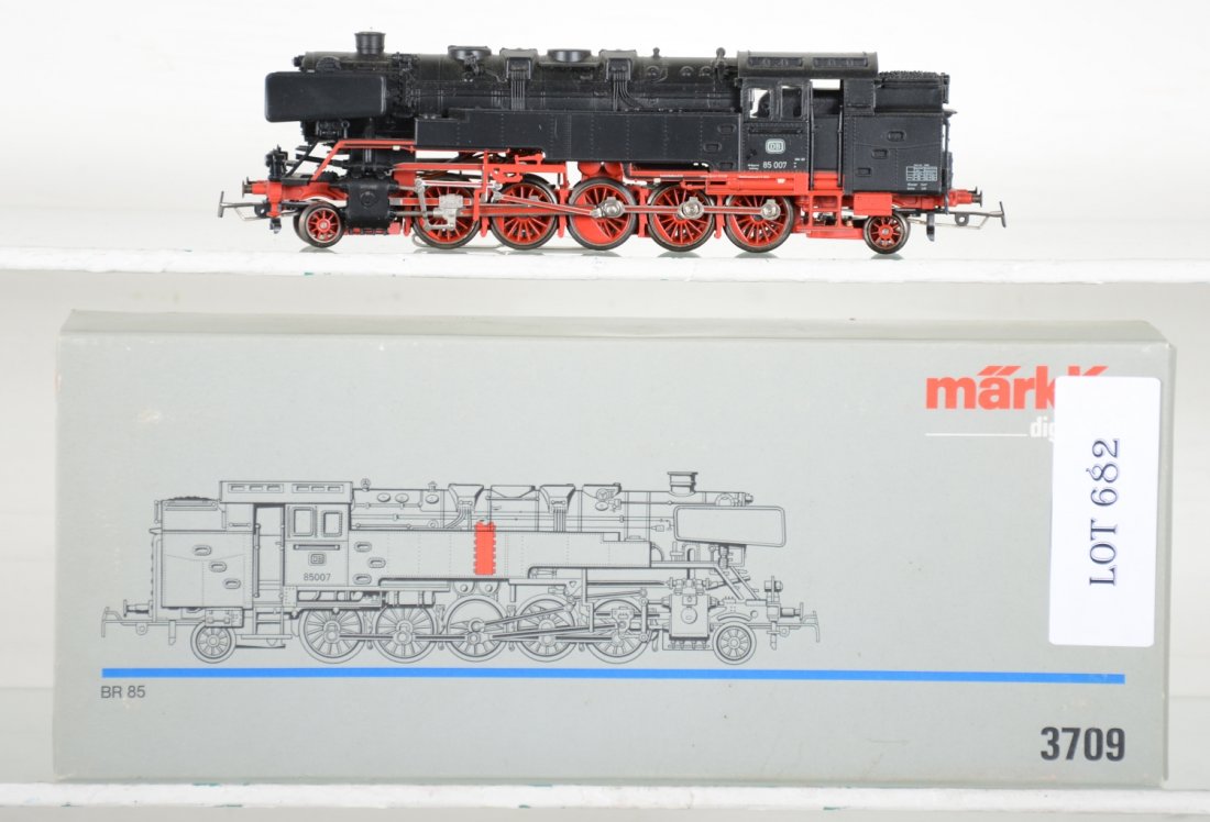 Marklin HO 3709 BR 85 DB Tank Locomotive: Digital equipped, 18.5cm 2-10-2 German loco. It shows light playwear with box, C8