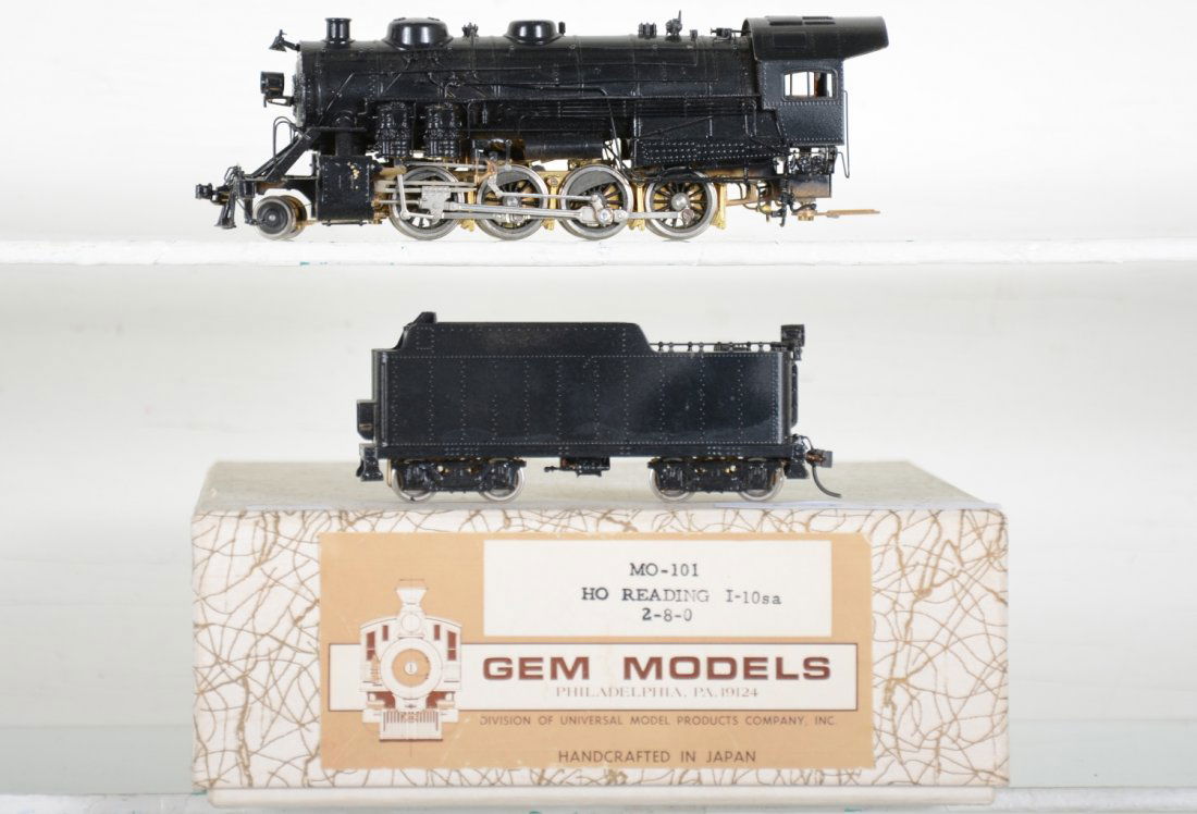 Gem Brass HO Reading I-10sa 2-8-0 Loco: Factory painted, not decaled, can motor. Unrun, but has some paint wear on steam chests, C7+-8
