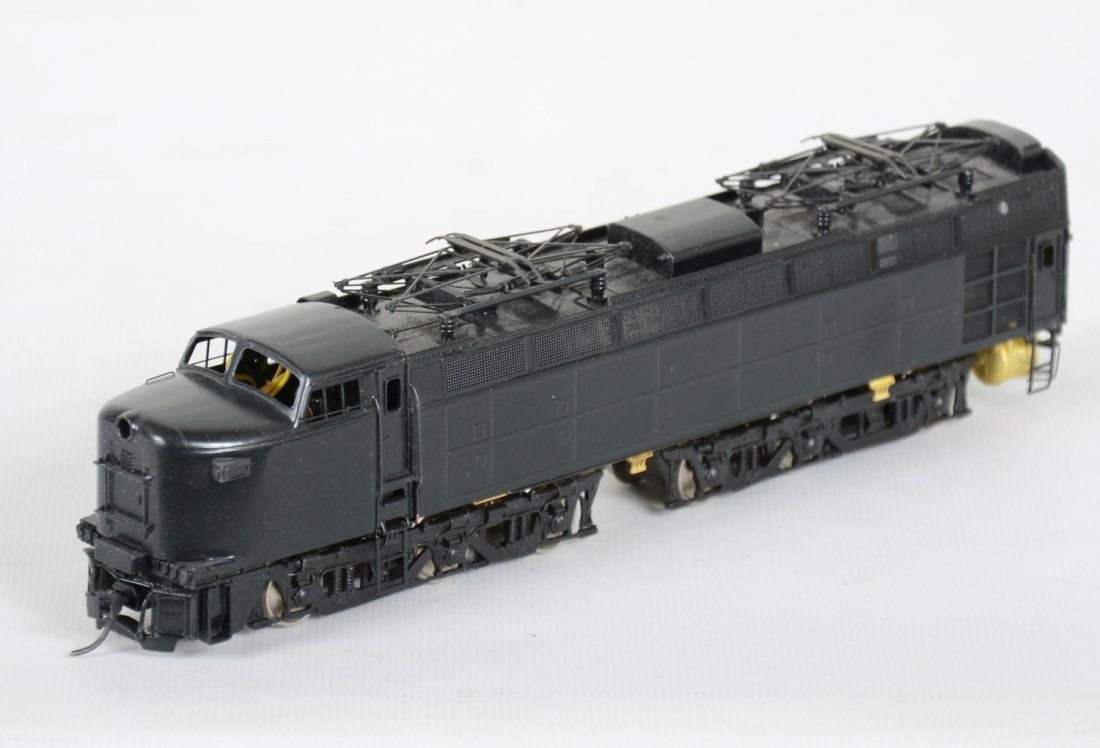 Alpha/Samhongsa Brass HO PRR E3c Experimental Electric: Painted not decaled, unrun, C9 Vintage brass trains that haven’t been regularly maintained, may have tarnished commutators, lack of lubrication or deteriated rubber drive shafts. For this reason, we