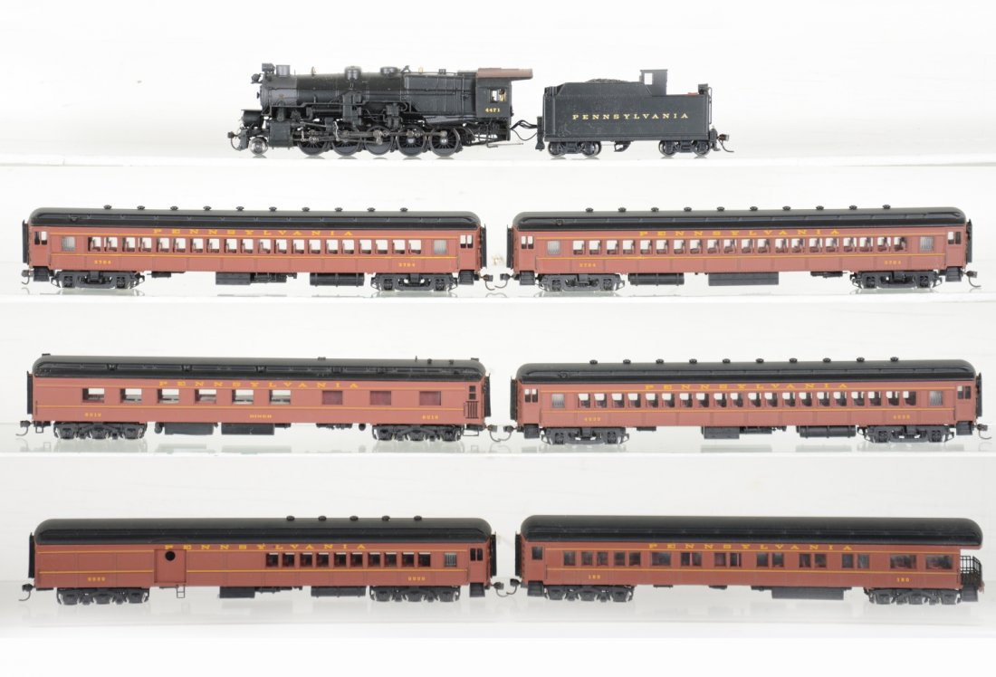 Broadway & RivaRossi PRR Passenger Set: Includes a Broadway Ltd 2-10-0 steam loco with DC, DCC & Sound; 6 RivaRossi heavyweight passenger cars with interiors & lighting. All show very light runtime, C8+ Nice Set.