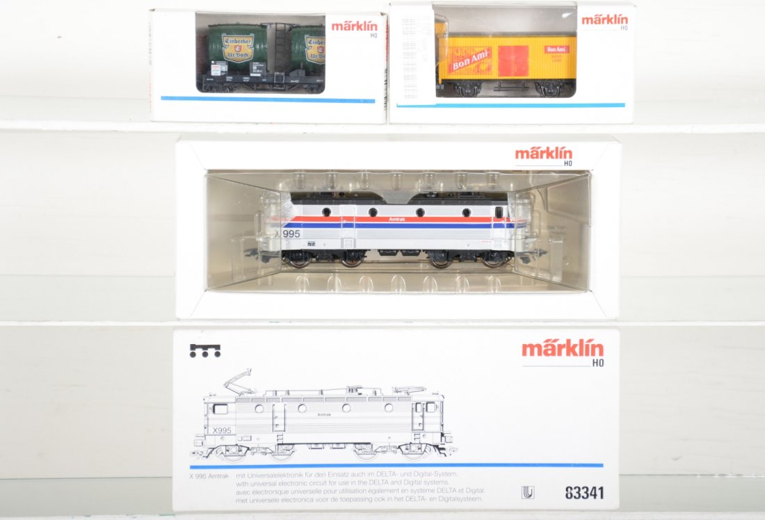 3pc Marklin HO Lot: Includes a 83341 Digital Amtrak X995 electric loco; 84438 1993 insider wine barrel car; 84680B Bon Ami reefer. All appear unrun with boxes, C9-10