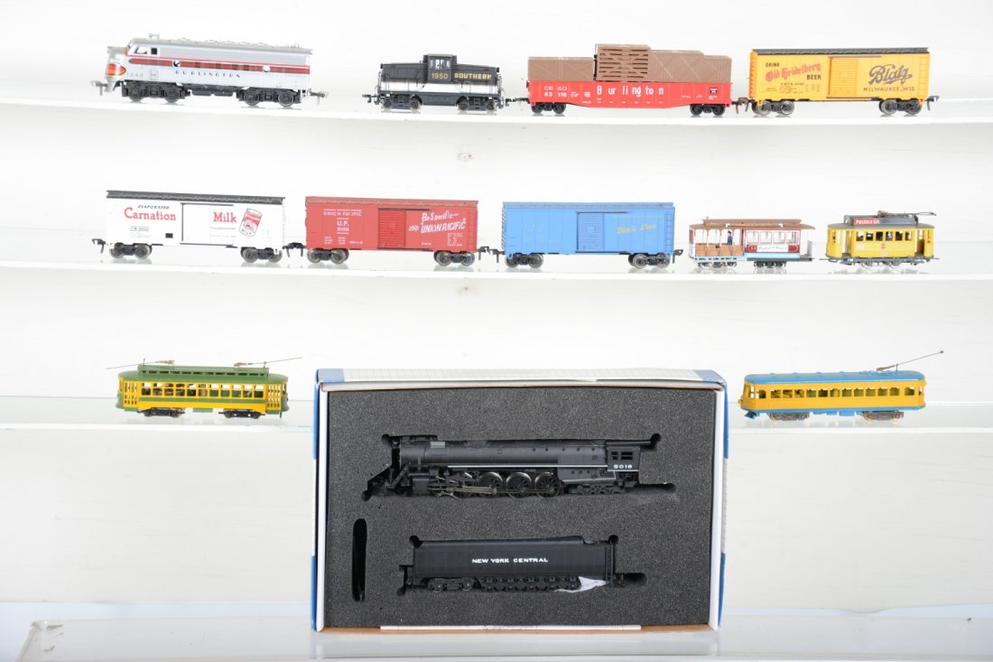 Bachmann HO Trains Lot, Plus: Includes a boxed 11306 NYC Niagara with smoke & light, 1 shield loose; 2 diesels, 2 trolleys; 5 freight cars, plus 2 diecast & brass trolleys. All show light to moderate playwear, C7-8