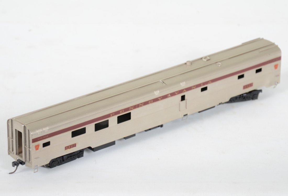 Challenger/ Samhongsa Brass HO PRR Congressional Diner: Clean, showing light playwear, C8