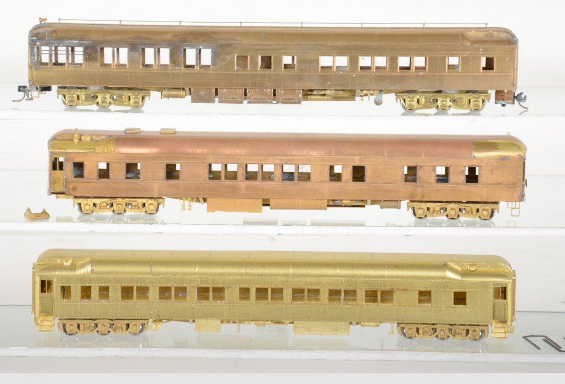 3 Brass HO Heavyweights: Each 11" includes a diner, C9; Café with 1 loose step, C8; MU style trailer C8