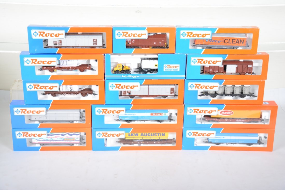 14+ ROCO HO Boggy Truck Freight Cars: Nice assortment all new in boxes, C10