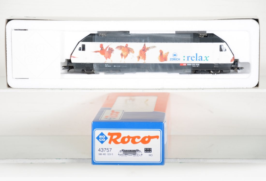 ROCO HO 43757 Relax Express Electric Loco: 2-rail digital. Includes an SBB 460 023-5, new in box, C10
