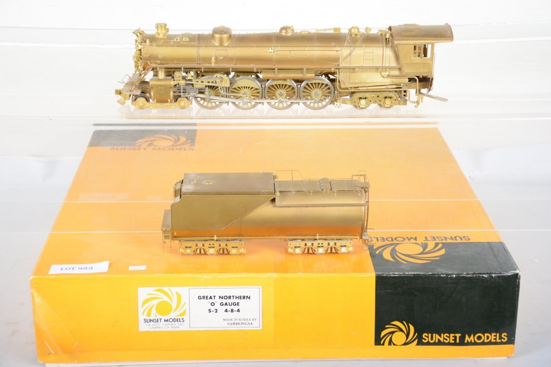 Sunset/ Samhongsa Brass O Scale GN Northern: 2-Rail. 4-8-4. Like New to Mint, unrun, may have minor dust from display, near perfect paint, may have some tarnishing to finish. Original box, C10 Vintage brass trains that haven’t been regularly m