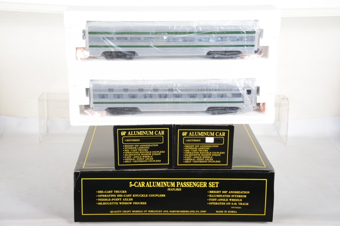 Weaver Southern Aluminum Passenger Cars: Nice matching cars the the above diesels. Includes the 60' aluminum 5-car set with the add-on sleeper and diner cars, all factory new, C10