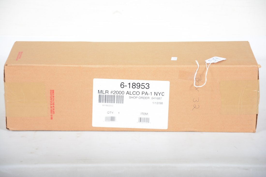 MINT Lionel 18953 NYC PA Alco Diesel: As Good as it gets, Unit is equipped with Signal Sounds dual motor and is Command equipped, factory sealed in shipper, C10