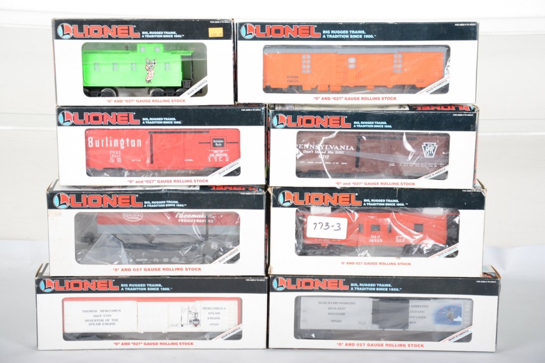 Lionel Freight Cars: Includes 19655 Amtrak tool car; Circus caboose; 19212 PRR boxcar; 19506 Newcomen's reefer; 19522 Guglielmo reefer; 16525 D&H bay window caboose; 19217 Burlington boxcar; 16335 NYC trailer flat. Some s