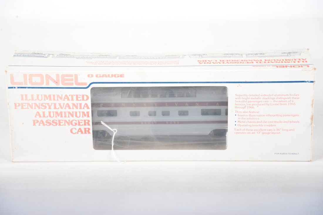 Lionel 9573 Betsy Ross Vista-Dome: Nice to extend your Congressional set. It has been test run with box, C9-10