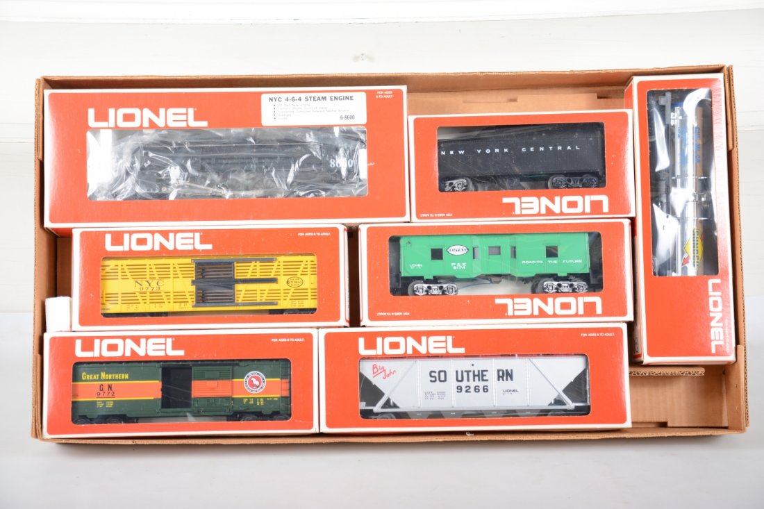 Lionel MPC 1665 Empire State Express: Includes an 8600 NYC Hudson loco & tender w/cars 9772, 9266, 9773, 9159, 9174, orig boxes, set box & paperwork, C9