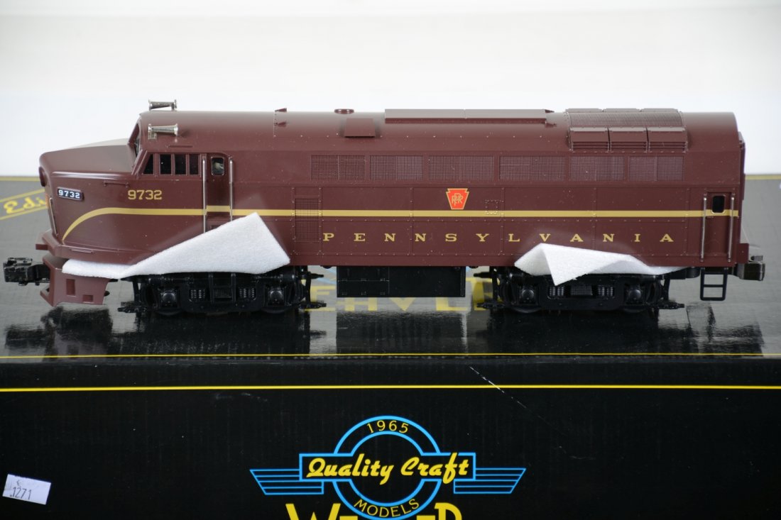 Weaver 7932 PRR Sharknose AB Diesels: Nice dual motor set that is Sounds compatible with QSI reverse and diesel horn. They are new in box, C10