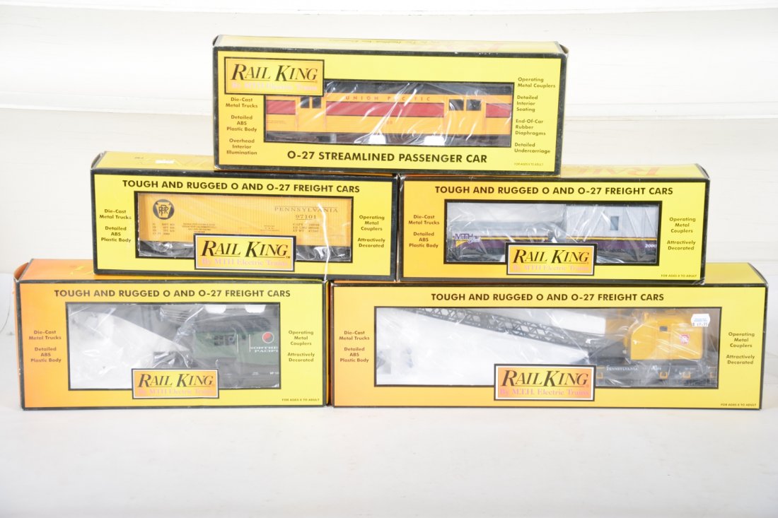 MTH RailKing Freight Cars: Includes 30-7939 MTHRRC crane; 7809L PRR reefer; 30-7932 PRR crane; 30-9711 NP crane; 30-6107B UP Baggage. All appear new in boxes, C10