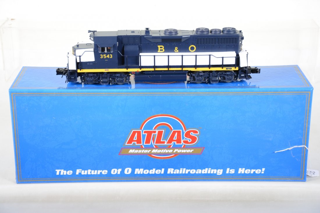 Atlas 1123-2 B&O GP-35 Diesel: Nice dual motor diesel equipped with Lionel TMCC & RailSounds. It is mint in box, C10