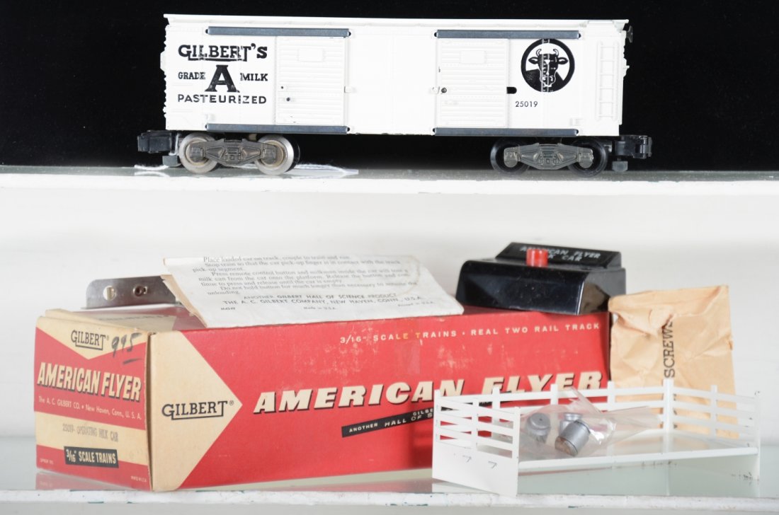 LN Boxed American Flyer 25019 Milk Car Set: S Gauge. Very clean and complete with 3 cans, activator, platform, instructions & controller. It has been test run with C8+-9 box, Car is C9 WOW!