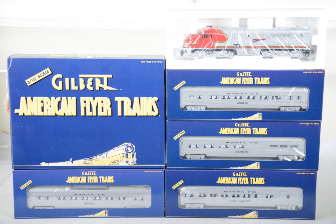 Lionel American Flyer SF Passenger Set: S Gauge. Includes a 48130 PA & PB AB Diesels; 48948 vista-dome; 48945 diner; 48946 coach; 49947 vista-dome observation. All are mint factory fresh with boxes, mater boxes and a shipper, C10