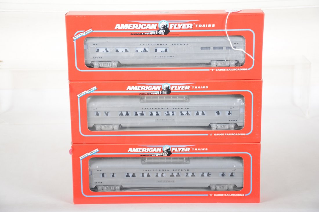 Lionel American Flyer WP Zephyr Passenger Cars: S Gauge. These extend the Western Pacific passenger set. Includes 2 #48929 vista-domes; 48932 Silver Platter diner. They are factory fresh, C10
