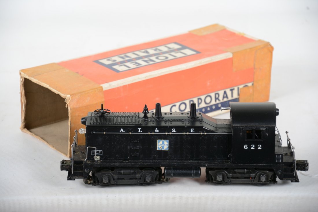 Nice Lionel 622 SF NW-2 Diesel with Bell: Super clean body, showing light runtime with 100$ decals. It has a worn box and shows light playwear, C8 Nice example!