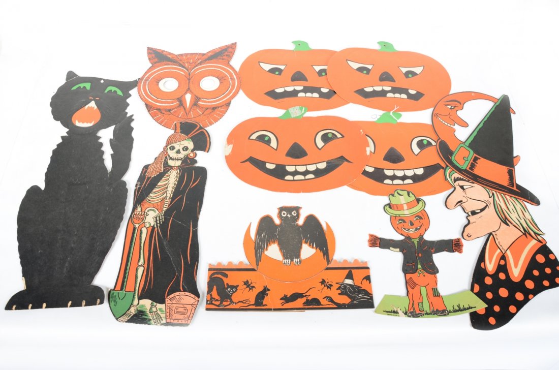 Vintage Halloween Diecut Decorations: Nice assortment with the largest at 24" long. They include Pumpkins, Owls, witches and more. Condition is generally excellent with bright colors with a few having light creases as photoed, C6+-7+
