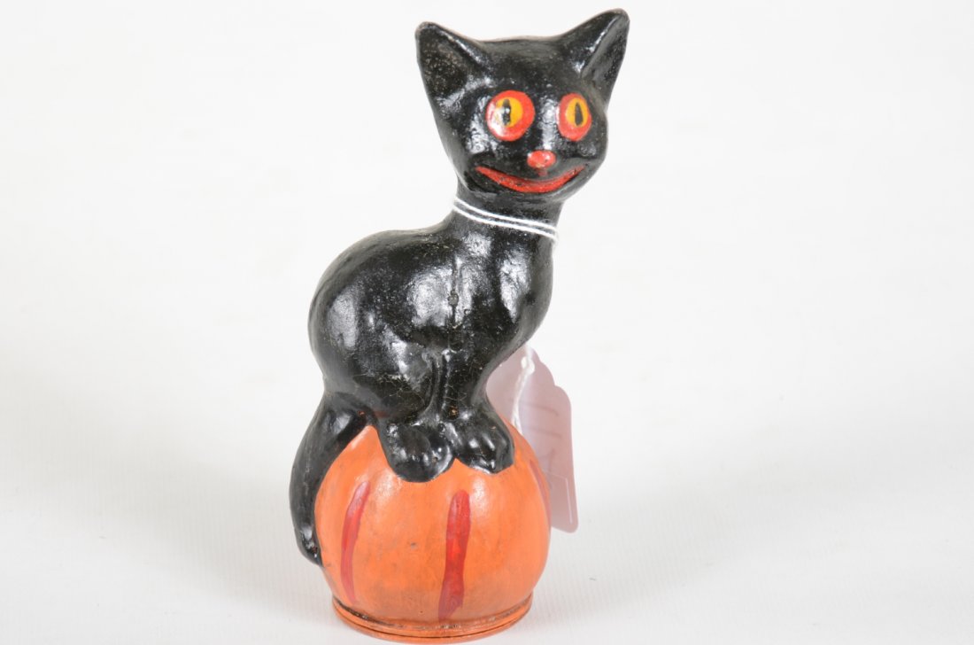 Nice Halloween Happy Cat On Pumpkin Candy Container (1 of 5)