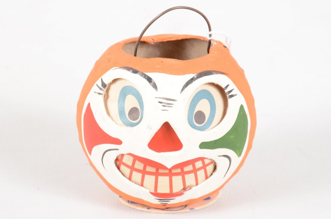 Unusual Halloween Clown Face Pumpkin Lantern (1 of 4)