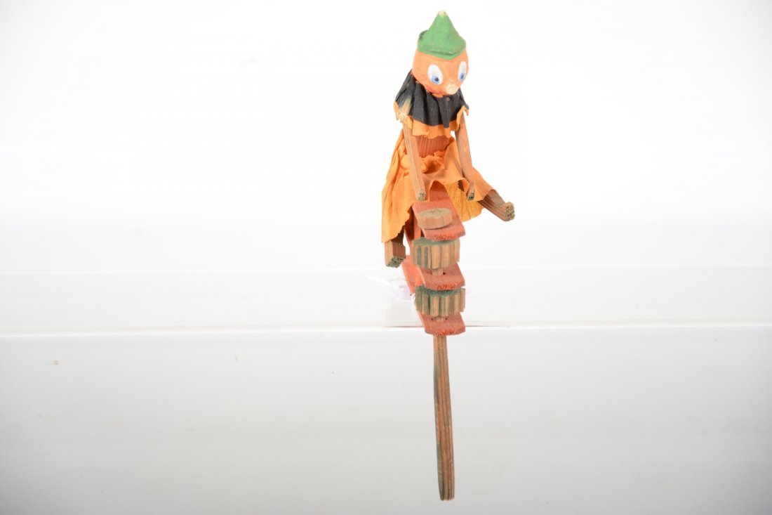 Nice Early Halloween Pumpkin Man Noise Maker (1 of 5)