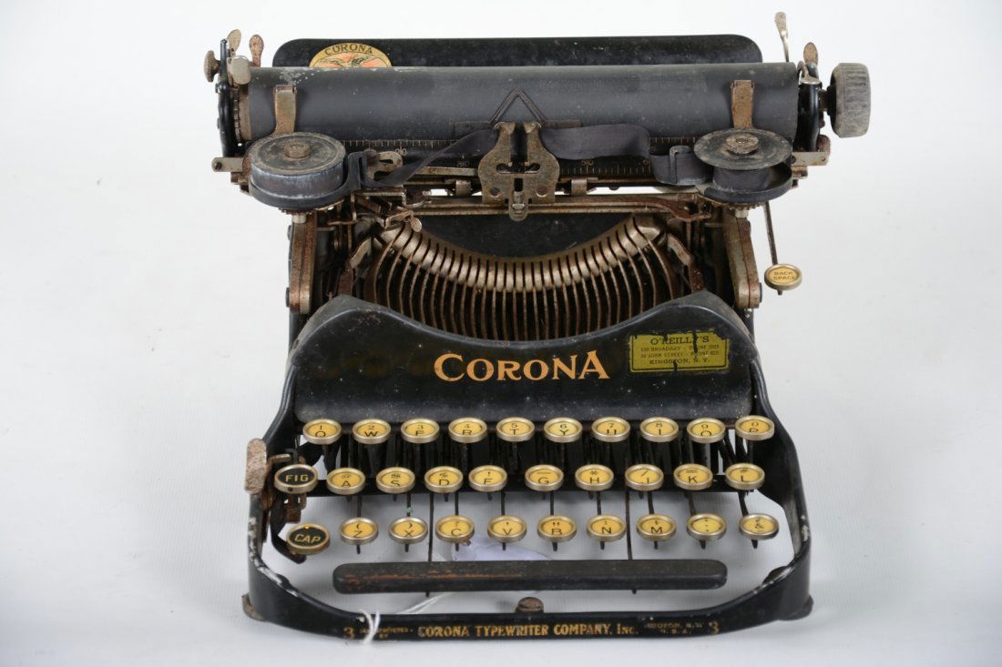 Early Corona #3 Typewriter (1 of 3)