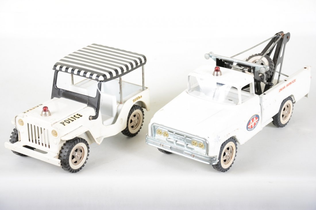 2 Tonka 1960s Rescue Vehicles (1 of 2)