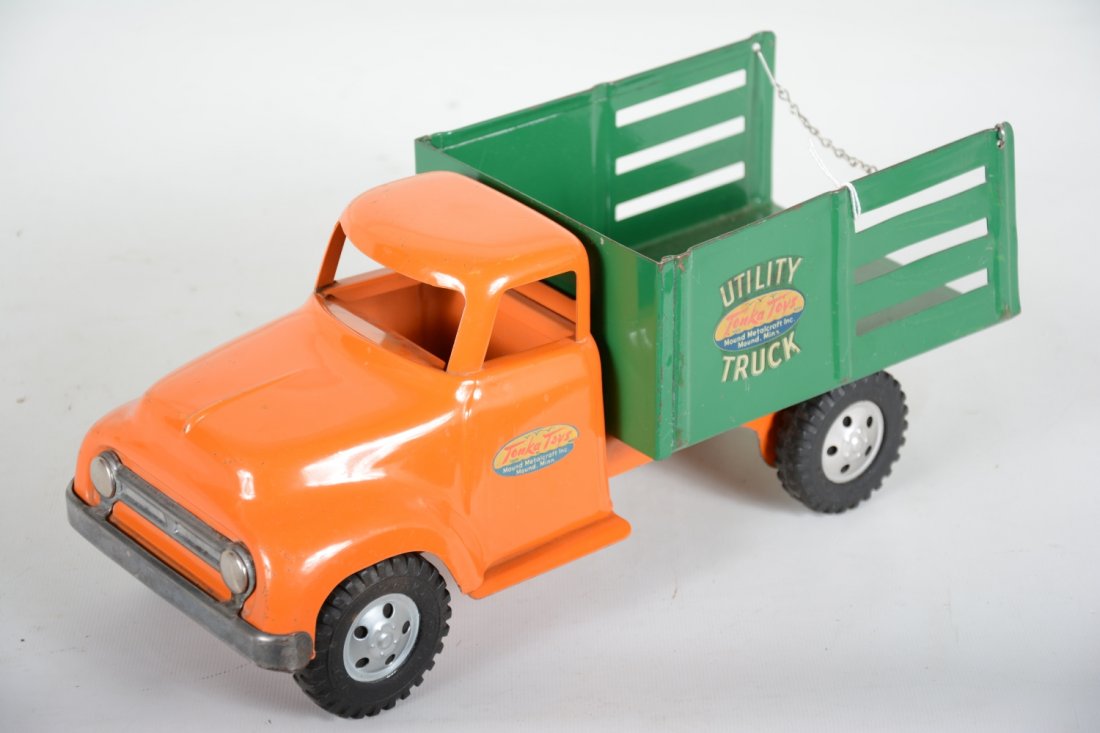 Super 1955 Tonka Utility Truck (1 of 2)