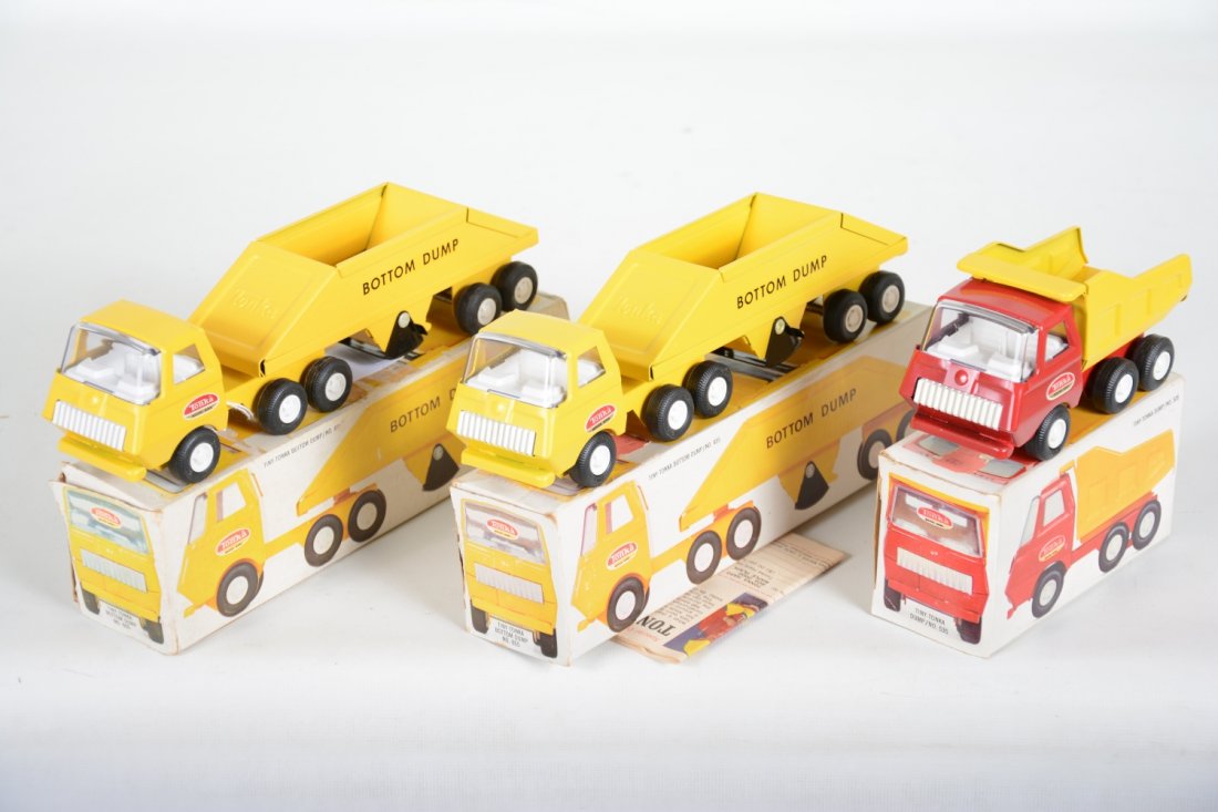 Boxed 1968 Tini-Tonka Trucks (1 of 2)