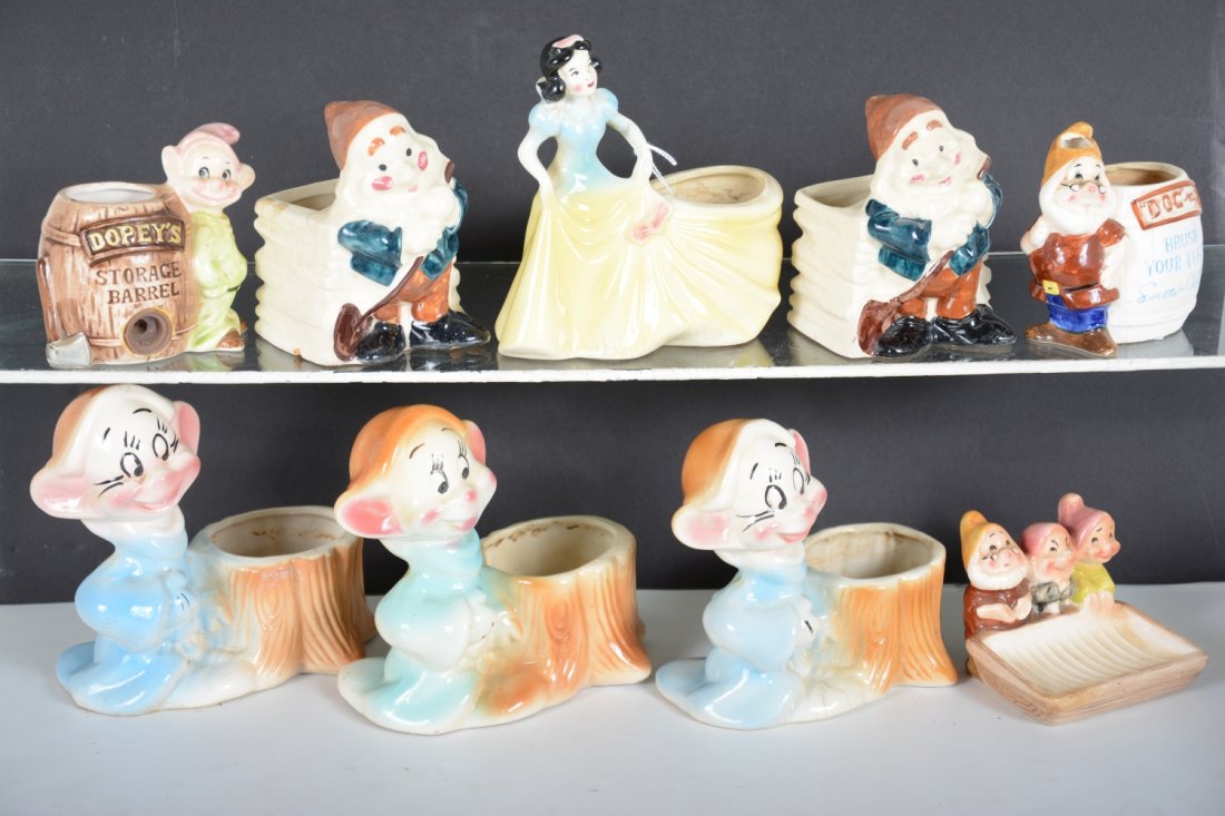 Snow White & 7 Dwarfs Pottery (1 of 3)