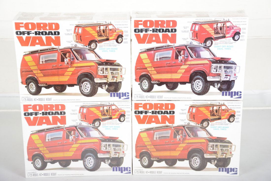 Store Stock 1977 MPC Model Kits (1 of 2)