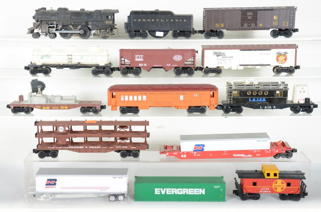 Large Group Modern Trains (1 of 4)