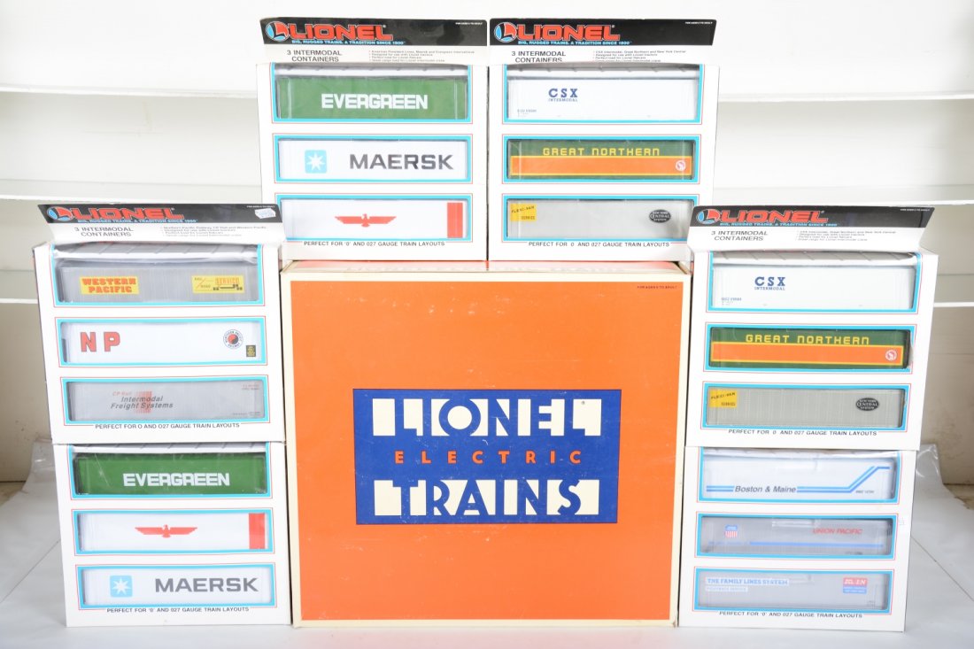 Lionel 12781 Intermodal Crane With Containers (1 of 2)