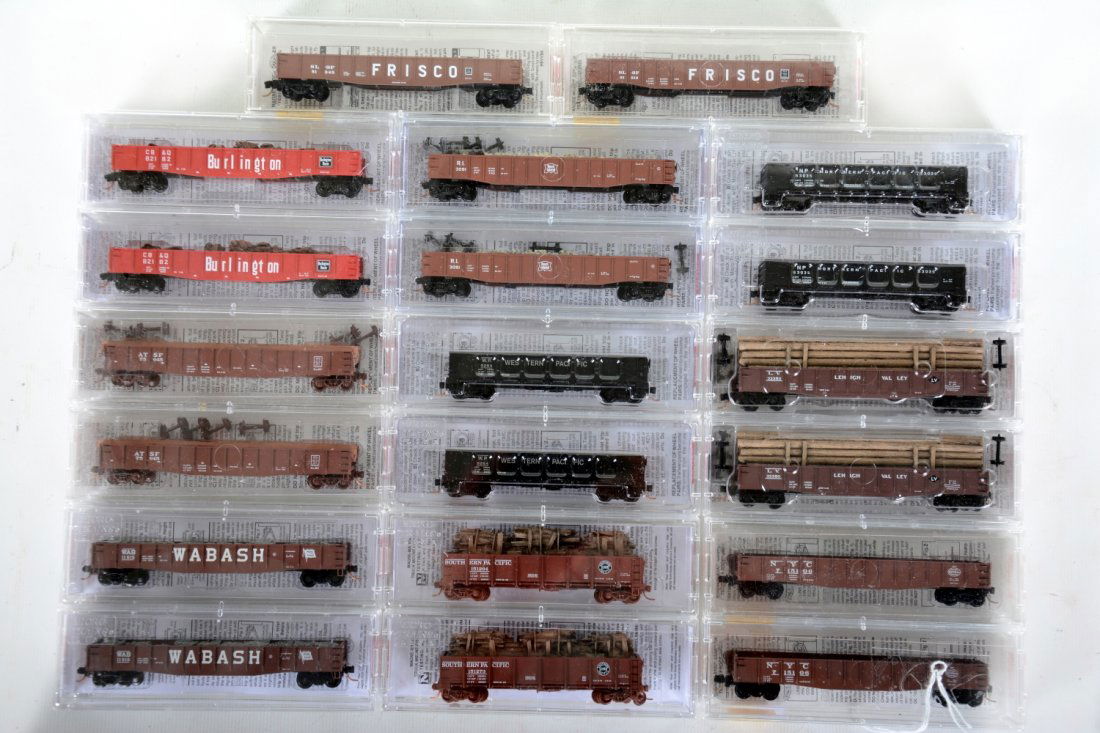 20 Micro-Trains N Ga Gondolas (1 of 2)
