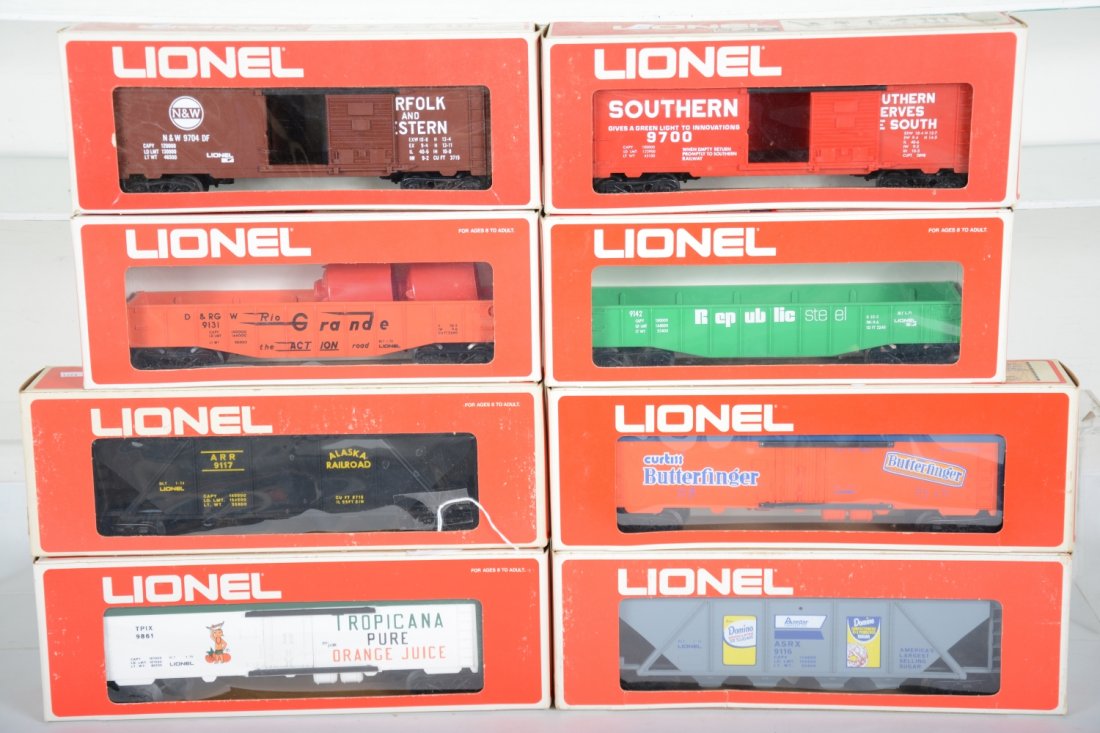 Mint Lionel MPC Freight Cars: Includes 9116 Domino hopper; 9117 Alaska hopper; 9142 Republic gondola; 9131 D&RGW gondola; 9700 Southern boxcar; 9704 N&W boxcar; 9861 Tropicana reefer; 9858 Butterfinger reefer, all mint in nice box