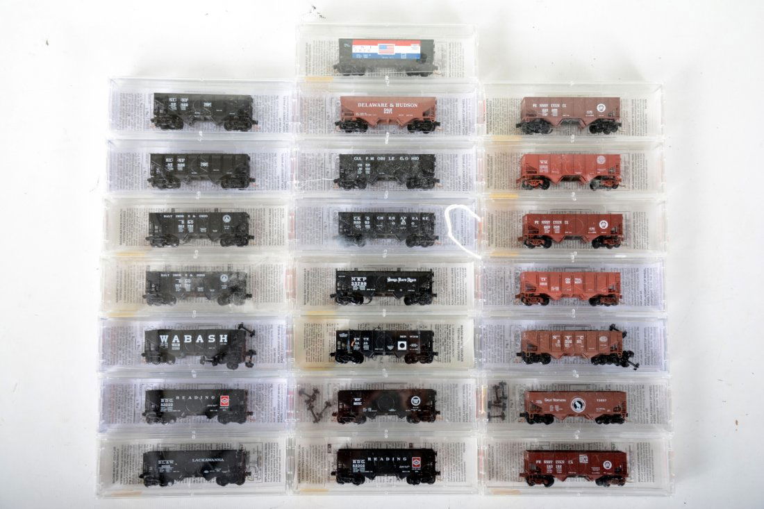 24 Micro-Trains N Ga Hoppers (1 of 2)