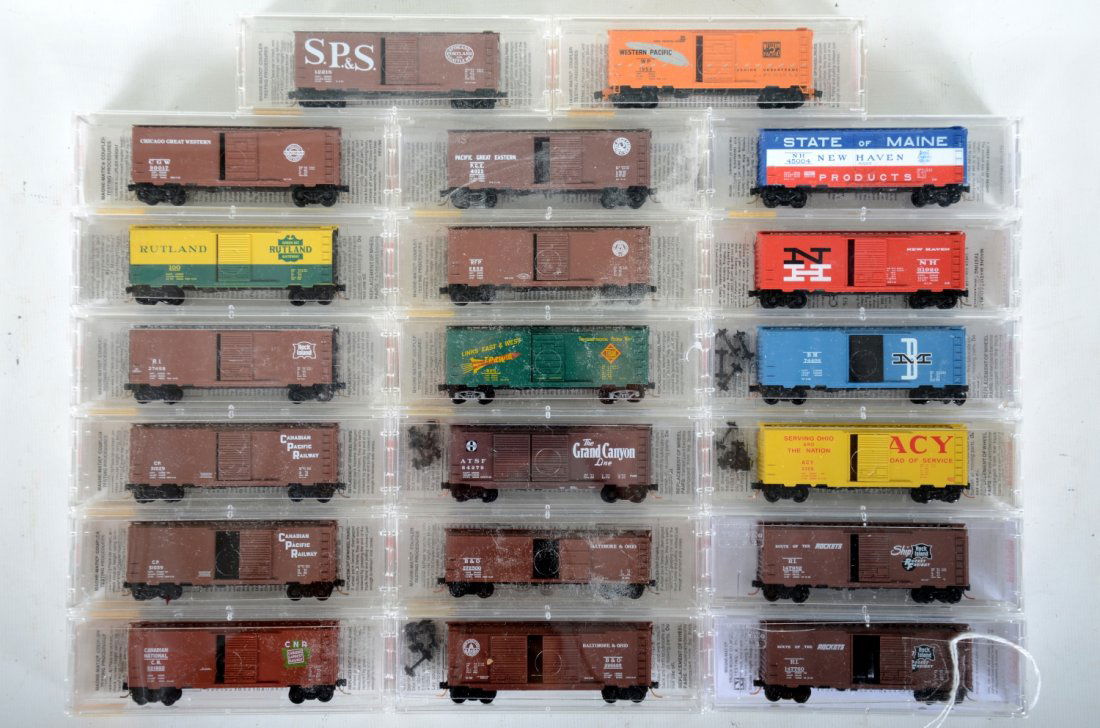 20 Micro-Trains N Ga 40 ft Boxcars (1 of 2)