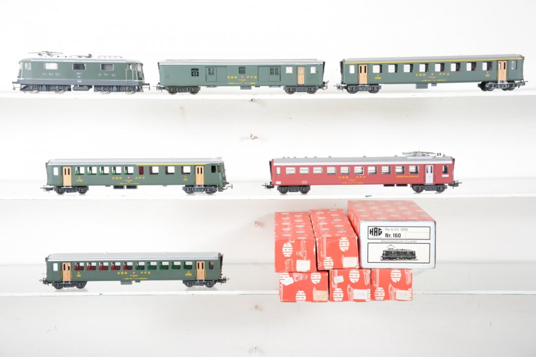 Boxed HAG HO Swiss Passenger Set (1 of 4)