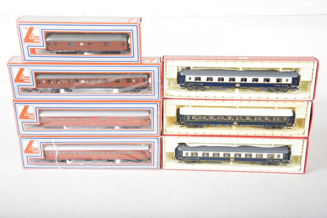 Boxed Lima & RivaRossi HO Passenger Cars (1 of 2)