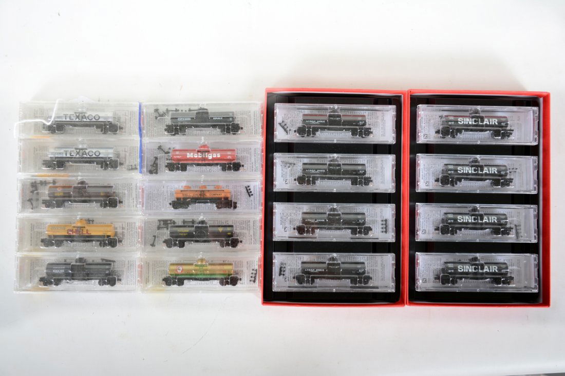 Micro-Trains N Ga 39 ft Tank Cars (1 of 2)
