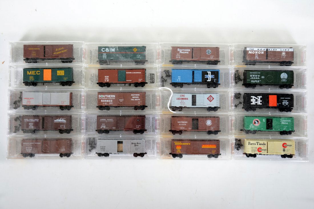 20 Micro-Trains N Ga 50 ft Boxcars (1 of 2)