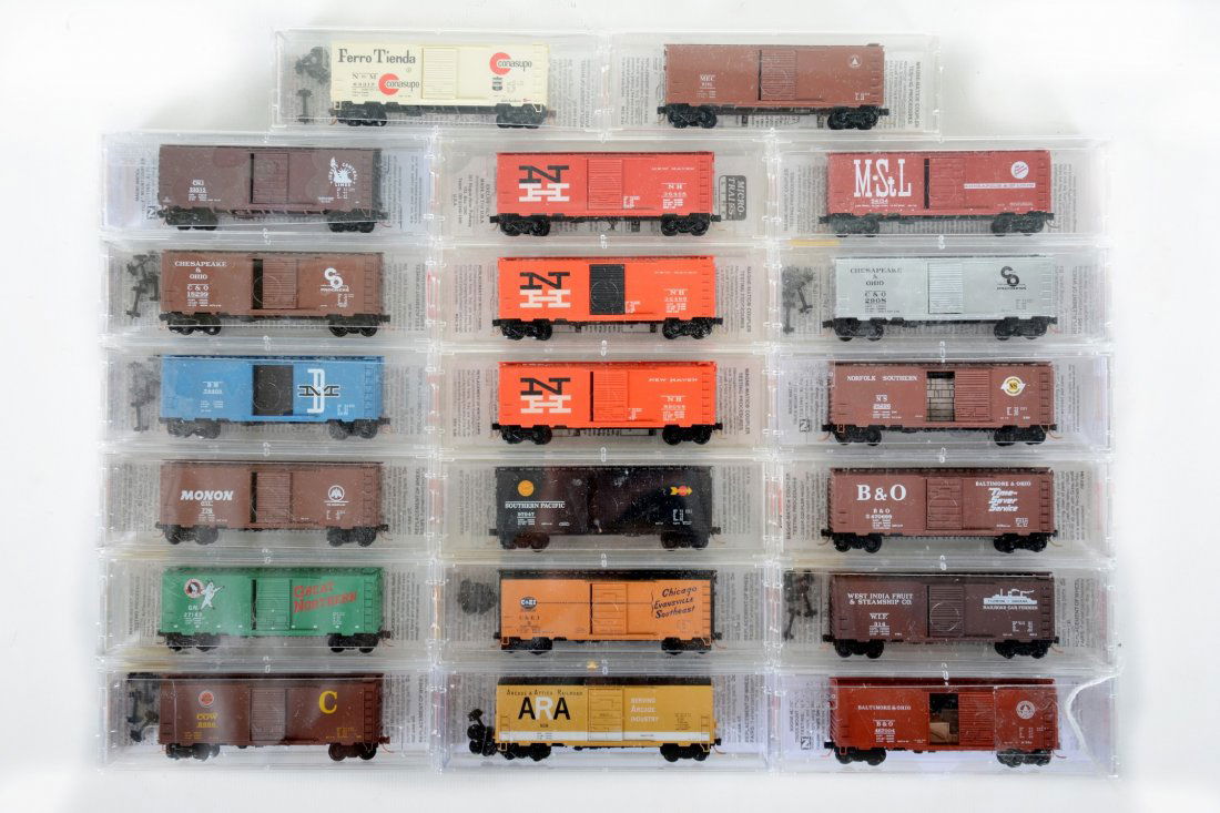 20 Micro-Trains N Ga 40 ft Boxcars (1 of 2)