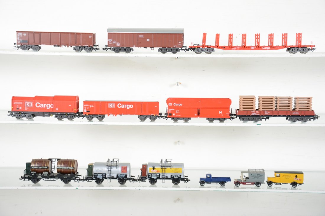 Marklin HO Freight Cars (1 of 4)
