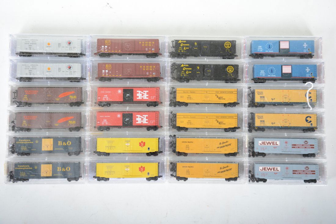 24 Micro-Trains N ga Plug-Door Boxcars (1 of 2)